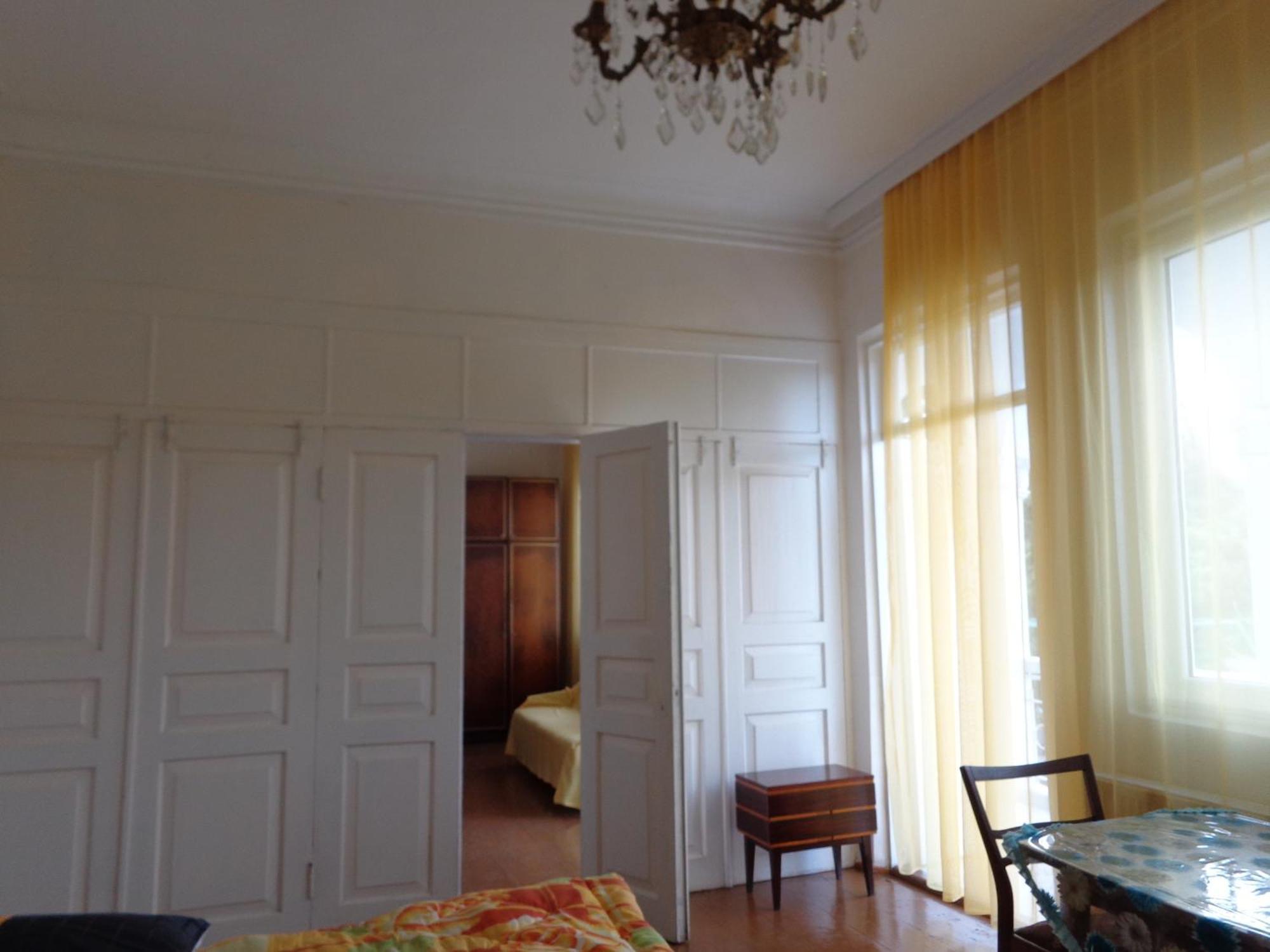 White Guest House Batoumi Chambre photo