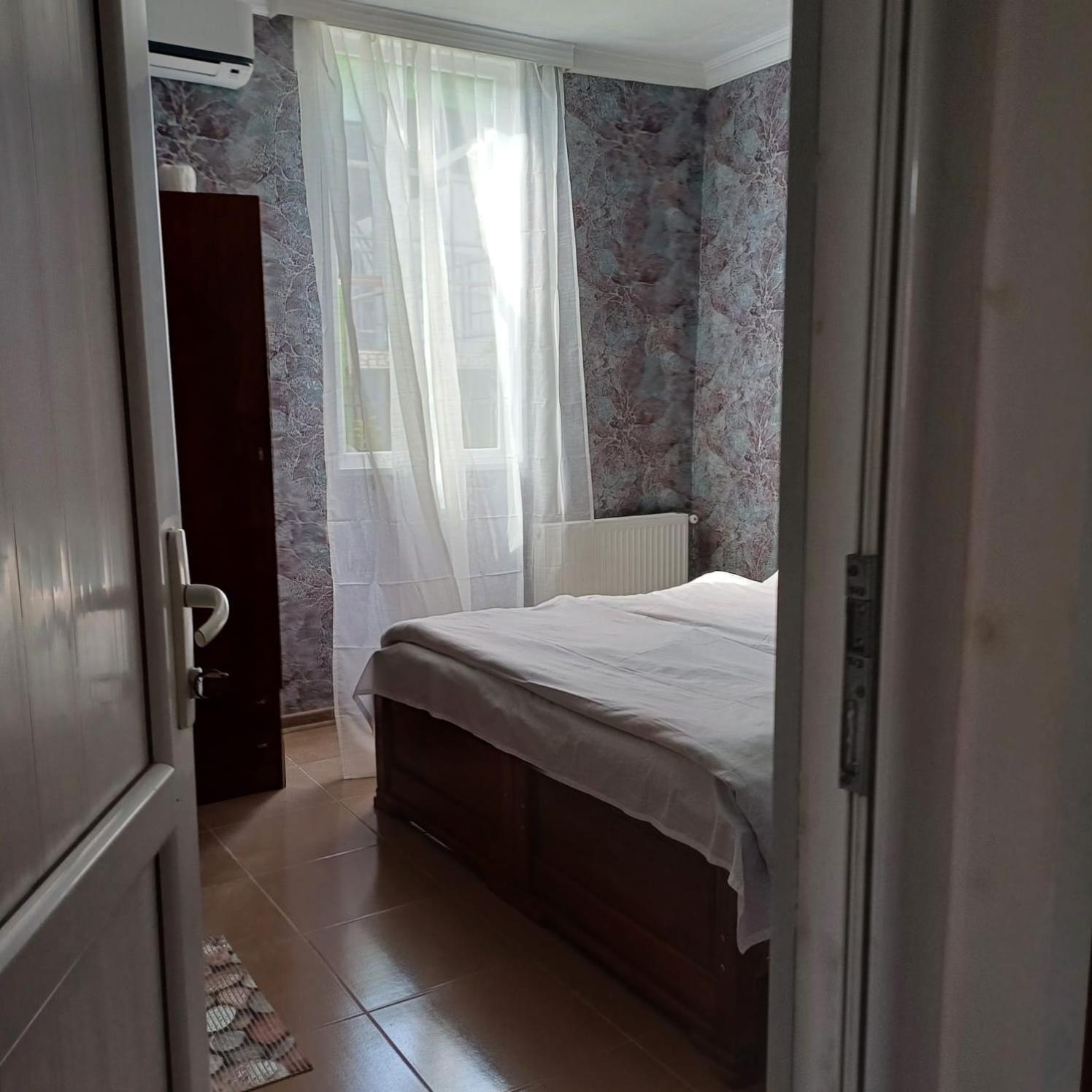 White Guest House Batoumi Chambre photo